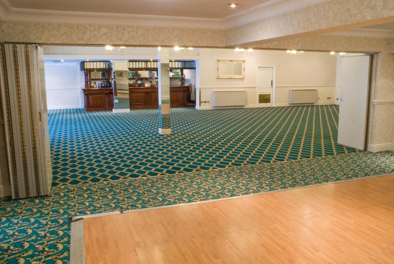 Royal Court Hotel & Spa Coventry Exterior foto