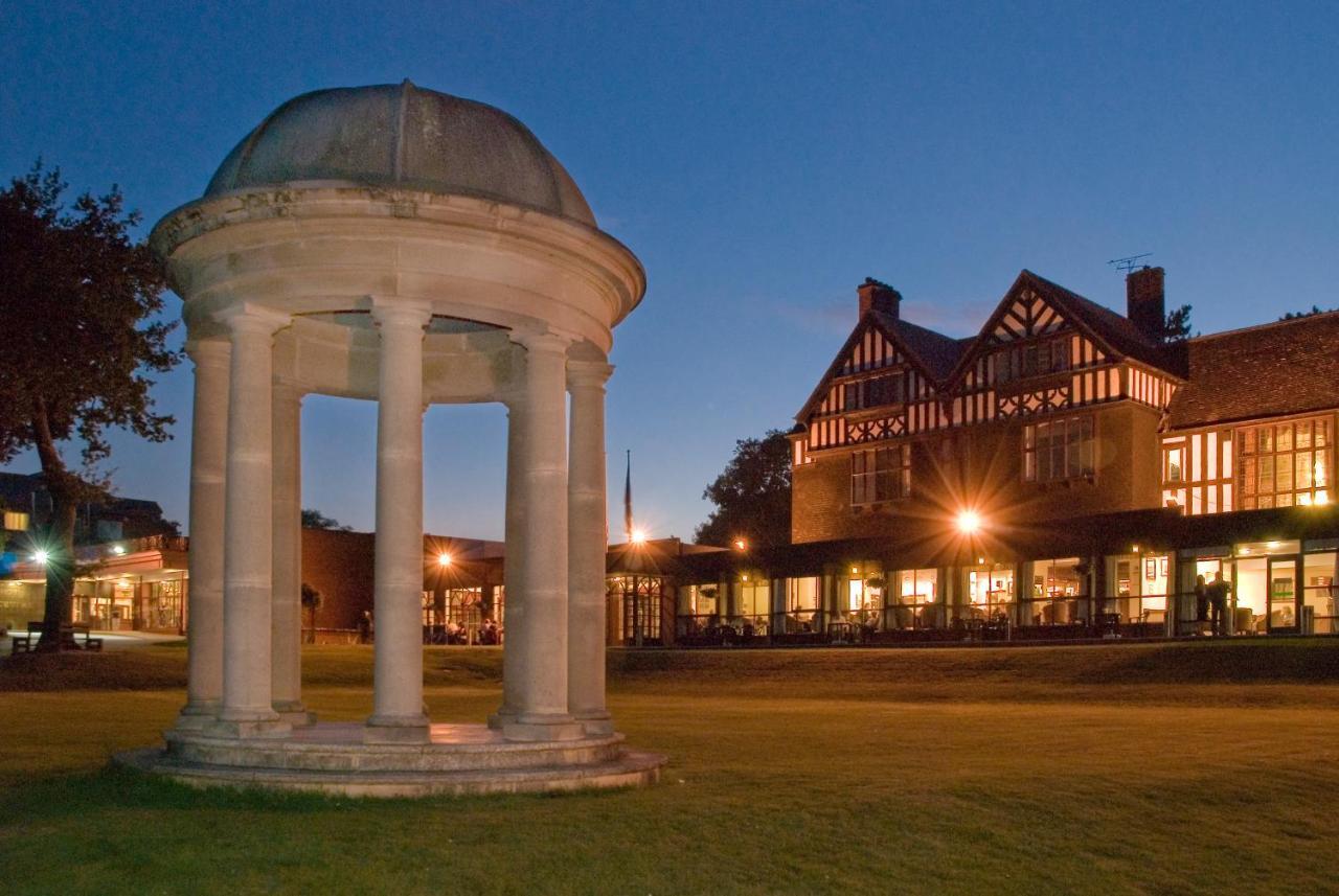 Royal Court Hotel & Spa Coventry Exterior foto