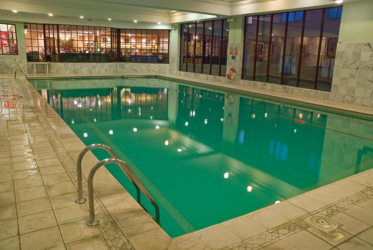 Royal Court Hotel & Spa Coventry Exterior foto